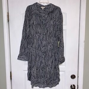 Stylish Navy and White Striped Dress